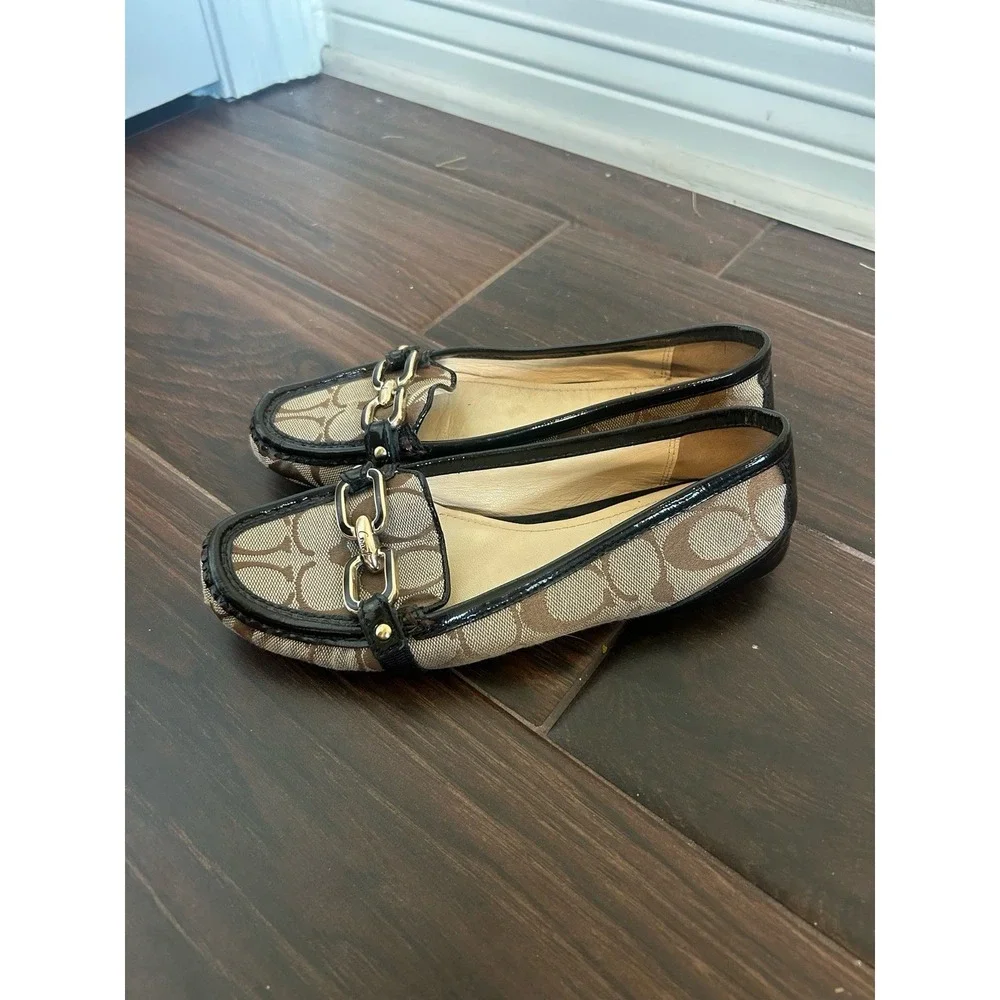 Women's Coach Perri Driving Loafers Flats Logo Slip On Size 5B